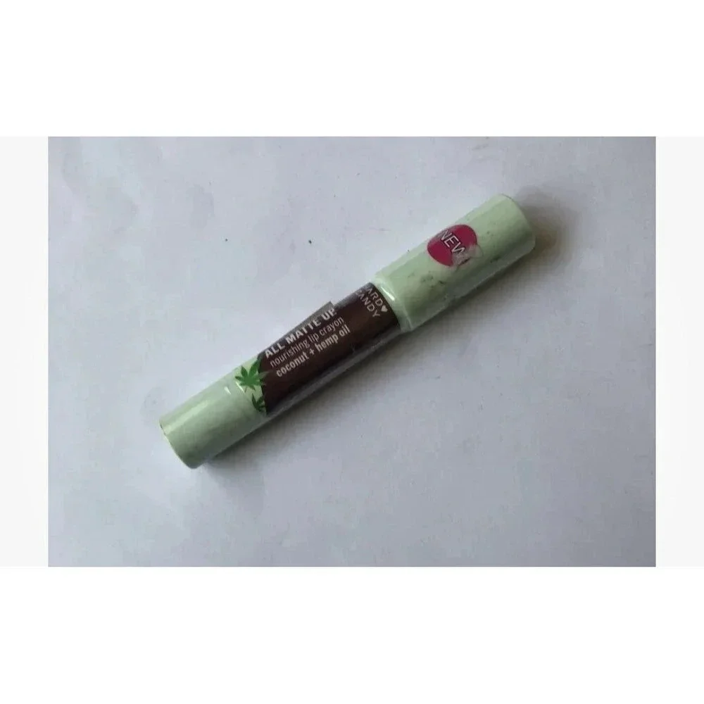 HARD CANDY All Matte Up Lip Crayon So Spicy